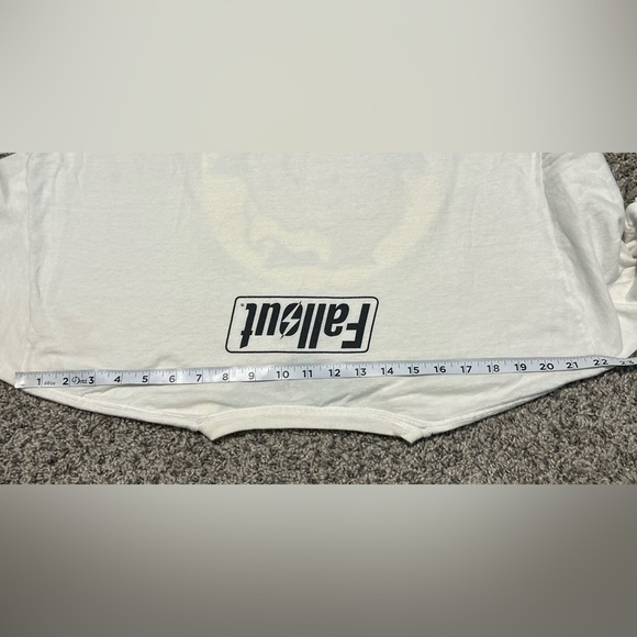 Fall Out graphic gamer zapper T-shirt bundle - Picture 12 of 14